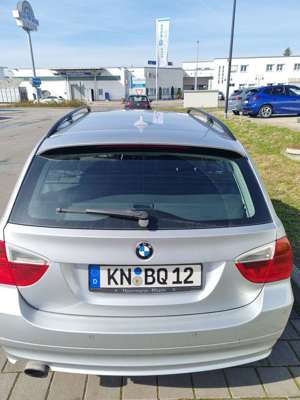 BMW 320 320d DPF Touring Aut. Bild 3