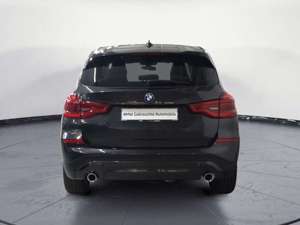 BMW X3 xDrive20d Advantage Panorama-Glasdach AHK HiF Bild 5