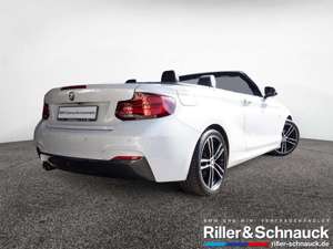 BMW 220 i Cabrio M-Sport LED+NAVI+H/K+LEDER+MEM+KE Bild 3