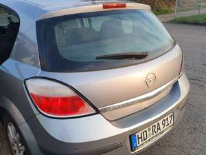 Opel Astra 1.8 Bild 2