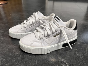Schuhe Puma Sneakers in weiß Gr. 39 Bild 3
