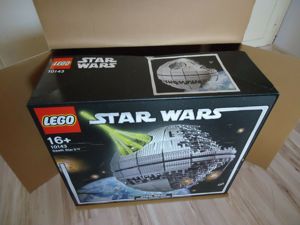 Lego Star Wars UCS 10143 Death Star Bild 1