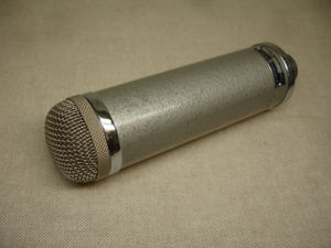  Neumann Gefell Flaschenmikrofon CMV 551 im Etui mit orig Anschlußleitung, selten Bild 5