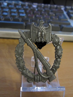 Infanteriesturmabzeichen Silber von Karneth Bild 1