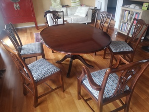 Esstisch mit 6 Stühlen Massivholz Stilmöbel ausziehbar Bild 7