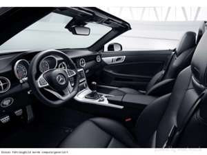 Mercedes-Benz SLC 200 AMG Navi SpurW PDC Pano FLA LED Sport Bild 3