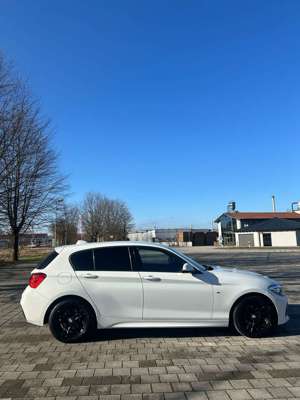 BMW 118 BMW 1..18 M Sport Bild 2
