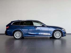BMW 320 i Touring Luxury Line+ACC+LED+Panorama+AHK Bild 2
