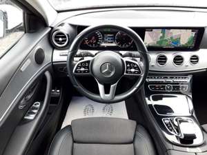 Mercedes-Benz E 300 de T Avantgarde Distronic Widescreen Top Zustand Bild 5