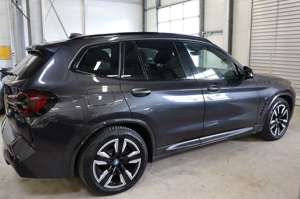 BMW iX3 Inspiring M-Paket ACC Navi Leder Pano Memory Bild 5