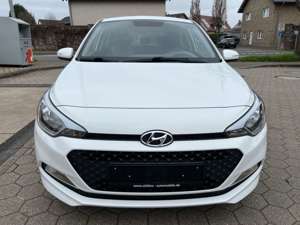 Hyundai i20 1.2 SCHECKHEFT+12 MONATE GARANTIE+KLIMA