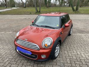 Mini Cooper Metallic Orange