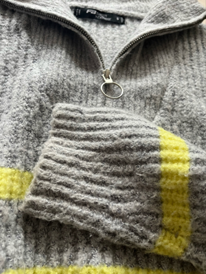 Damen Pullover Größe S fishbone Zip Pulli grau gelb  Bild 2