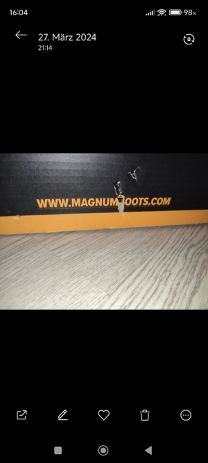 neue Arbeits Schuhe in 42 art Stiefel von magnum Bild 8