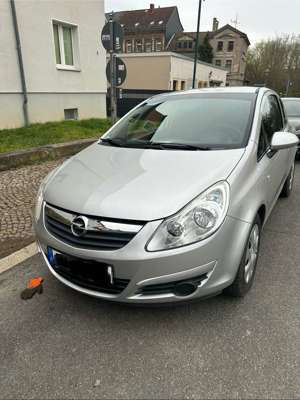 Opel Corsa 1.2 16V Bild 1