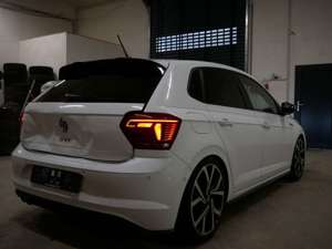 Volkswagen Polo VI GTI PANO LED CARPLAY VIRTUAL TOTW SPUR Bild 4