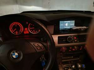 BMW 525 Bild 2