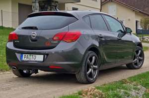 Opel Astra Astra J 1.4 Turbo, *Motor neu*, AHK, 8f bereift Bild 5