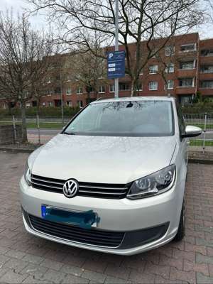 Volkswagen Touran Comfortline BMT Bild 1