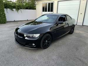 BMW 320 320i