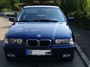 BMW 316 BMW E36 316i 1.9l Compact Avus Blau metal. Bild 1