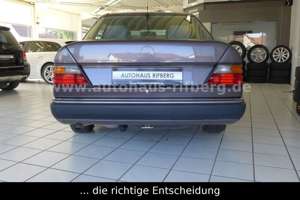 Mercedes-Benz E 200 D Automatik AHK/LM/Schiebedach elekt./eFH Bild 5