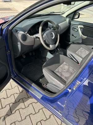 Dacia Sandero 1.4 MPI Bild 5