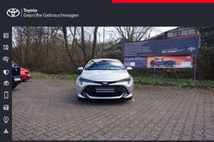 Toyota Corolla 1.8 Hybrid Team Deutschland Bild 2
