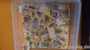 Briefmarken Collektion von Europa und die ganze Welt. Bild 5