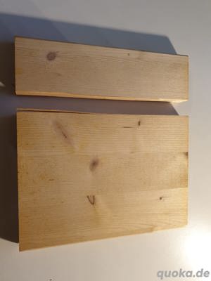 Kleines gebrochenes Holzbrett