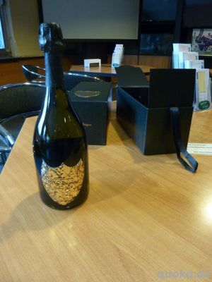 Dom Perignon Lenny Kravitz Edition Vintage 2008 Champagne ungeöffnet im Karton Bild 3
