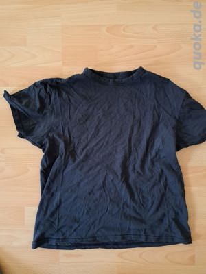 Schwarzes Shirt Bild 2