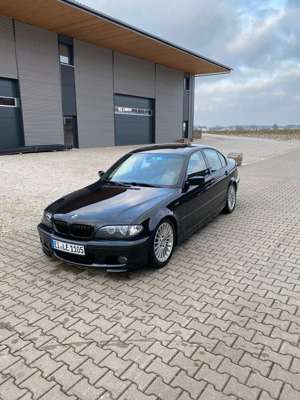 BMW 320 320i Bild 1