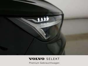 Volvo XC40 B4 Benzin 2WD Ultimate Dark DKG/AHK/360/21" Bild 5
