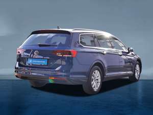 Volkswagen Passat Variant 2.0TDI DSG Business AHK Navi App- Bild 4