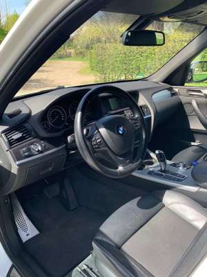 BMW X3 xDrive20d M Packet Bild 5