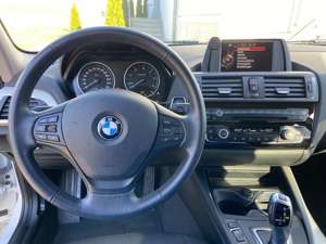 BMW 116 116d Aut. Bild 3