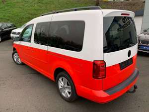 Volkswagen Caddy PKW Maxi Comfortline 5 Sitzer  Kamera  AHK Bild 4