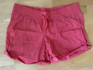 Viele neuw. Shorts Hotpants Bermudas Capri Rock Hose Jeans Gr. 36 38 Bild 3