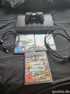 Playstation 3 + Controller alle Anschlusskabel und drei Spiele