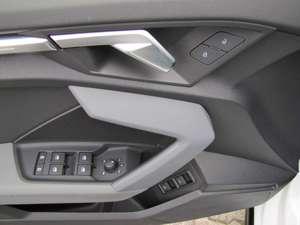 Audi A3 Sportback 45 TFSIe Hybrid Sline Pano LED NAVI Lede Bild 4