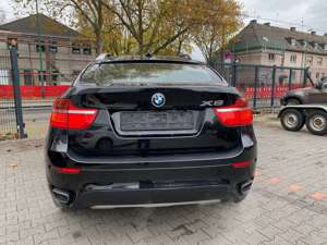 BMW X6 xDrive50i *HUD / SOFTCLOSE /NAVI Bild 4