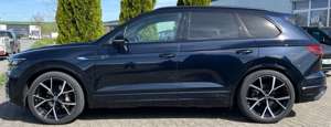 Volkswagen Touareg 3.0 TDI R-Line BLACK IQ.LIGHT PANO STHZG Bild 4