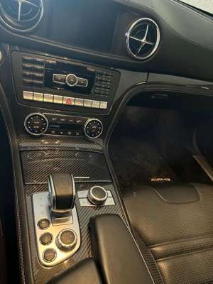 Mercedes-Benz SL 63 AMG Speedshift Sportgetriebe Performance Package Bild 5