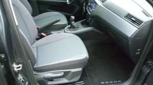 SEAT Arona Style 1.0l 81kW/110PS DAB+ Allwetterreifen Bild 2