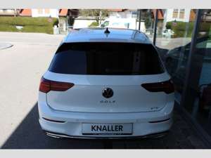 Volkswagen Golf VIII Move Life 1.5 eTSI OPF DSG Navi Bild 3