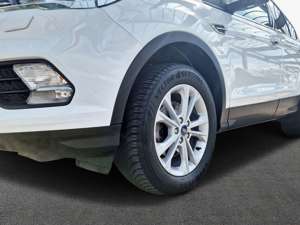 Ford Kuga 1.5 EcoBoost 2x4 Titanium Bild 5