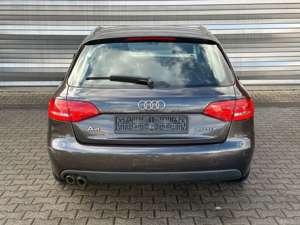 Audi A4 Avant Attraction Bild 5