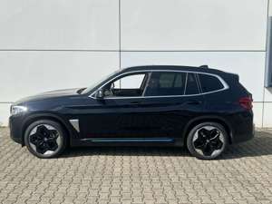 BMW iX3 Impressiv Impressive HUD+AHK+Pano+Harm+Park. Bild 3