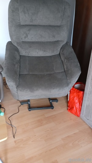 Relax Sessel voll elektronisch mit aufsteh Hilfe  Bild 2